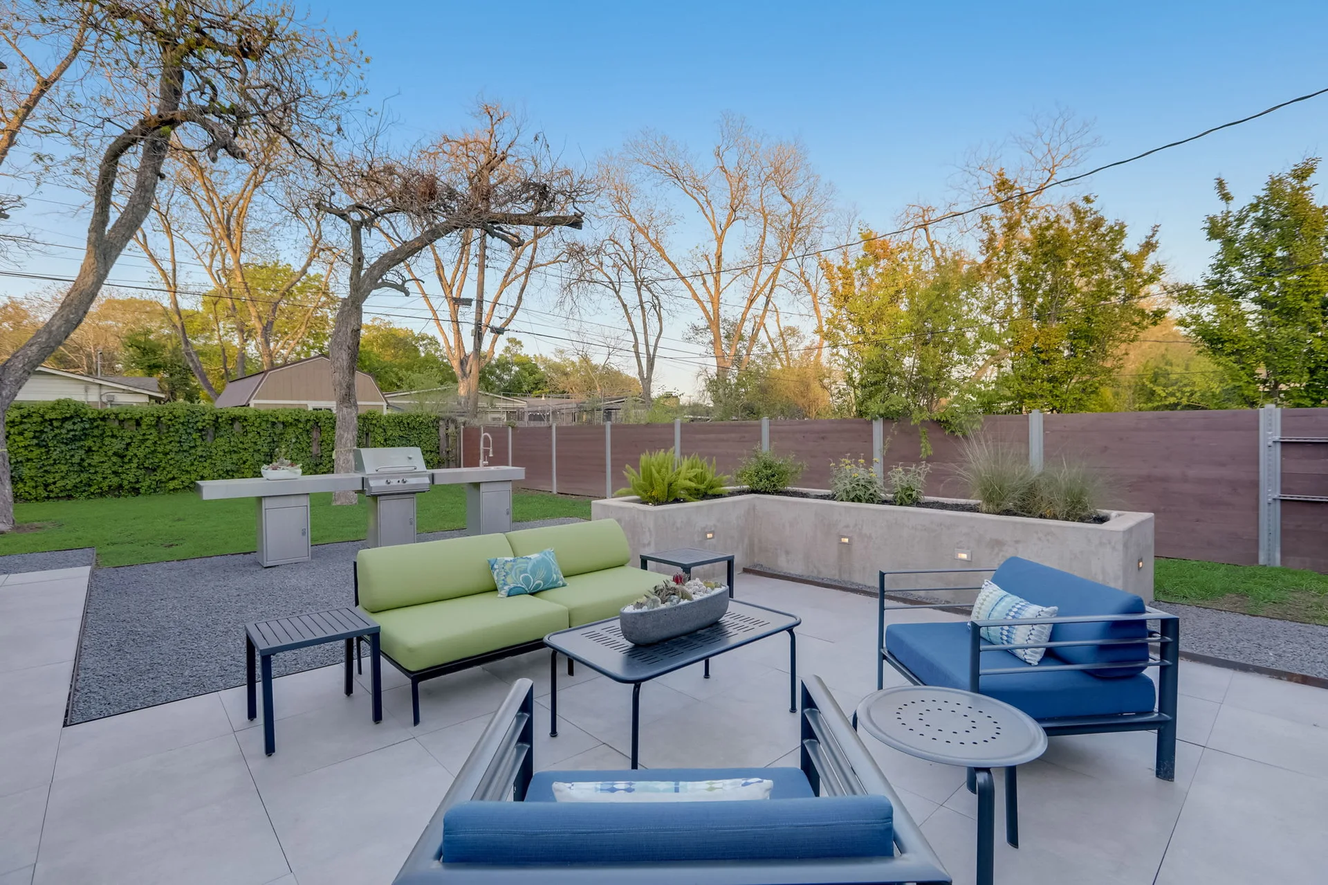 Stunning modern mid-century rebuilt home in the sought-after Delwood Heights near Mueller! photo 4