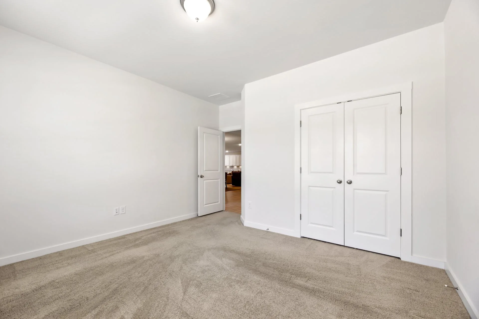 7208 Lombard Ln, Austin, Texas 78744 photo 20
