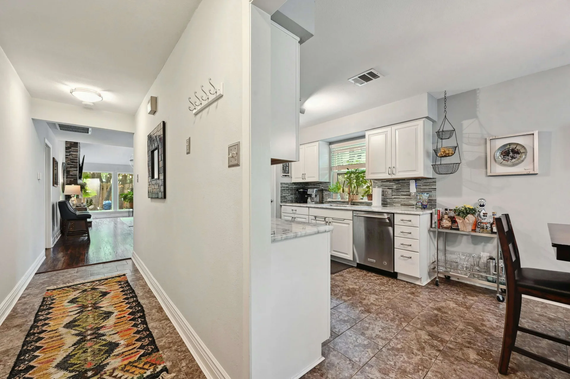 Alluring One-Story Home in in the Coveted 78759! photo 6