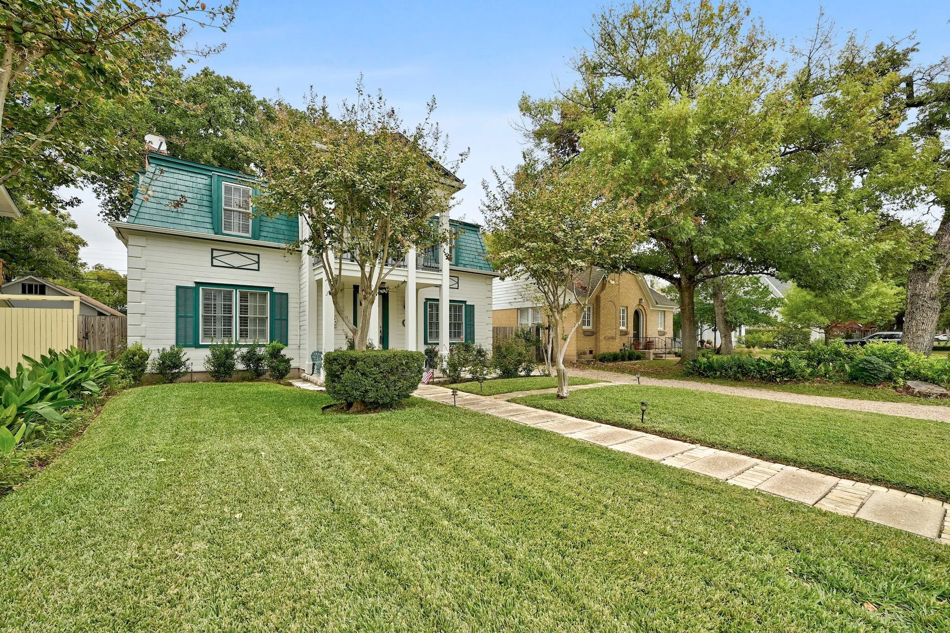 1520 Northwood Rd, Austin, TX 78703 photo 2