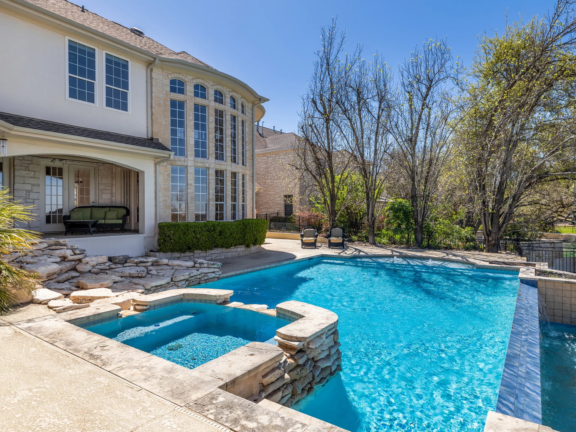 River Place Luxury Lease Opportunity | Pool + Golf Course Views photo 55