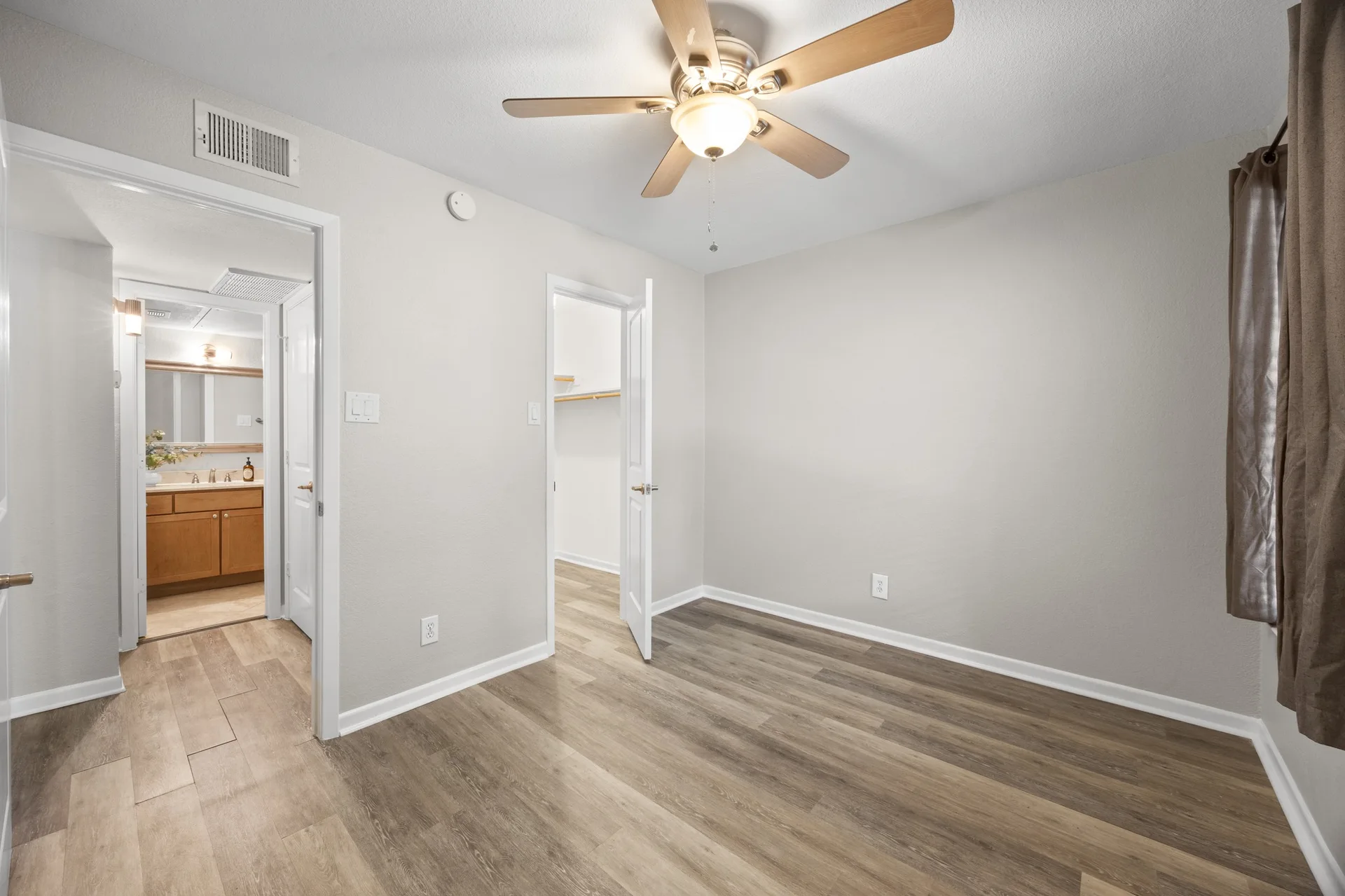 A Top-Floor Retreat in the Heart of 78704 | Two Suites + Fireplace photo 20
