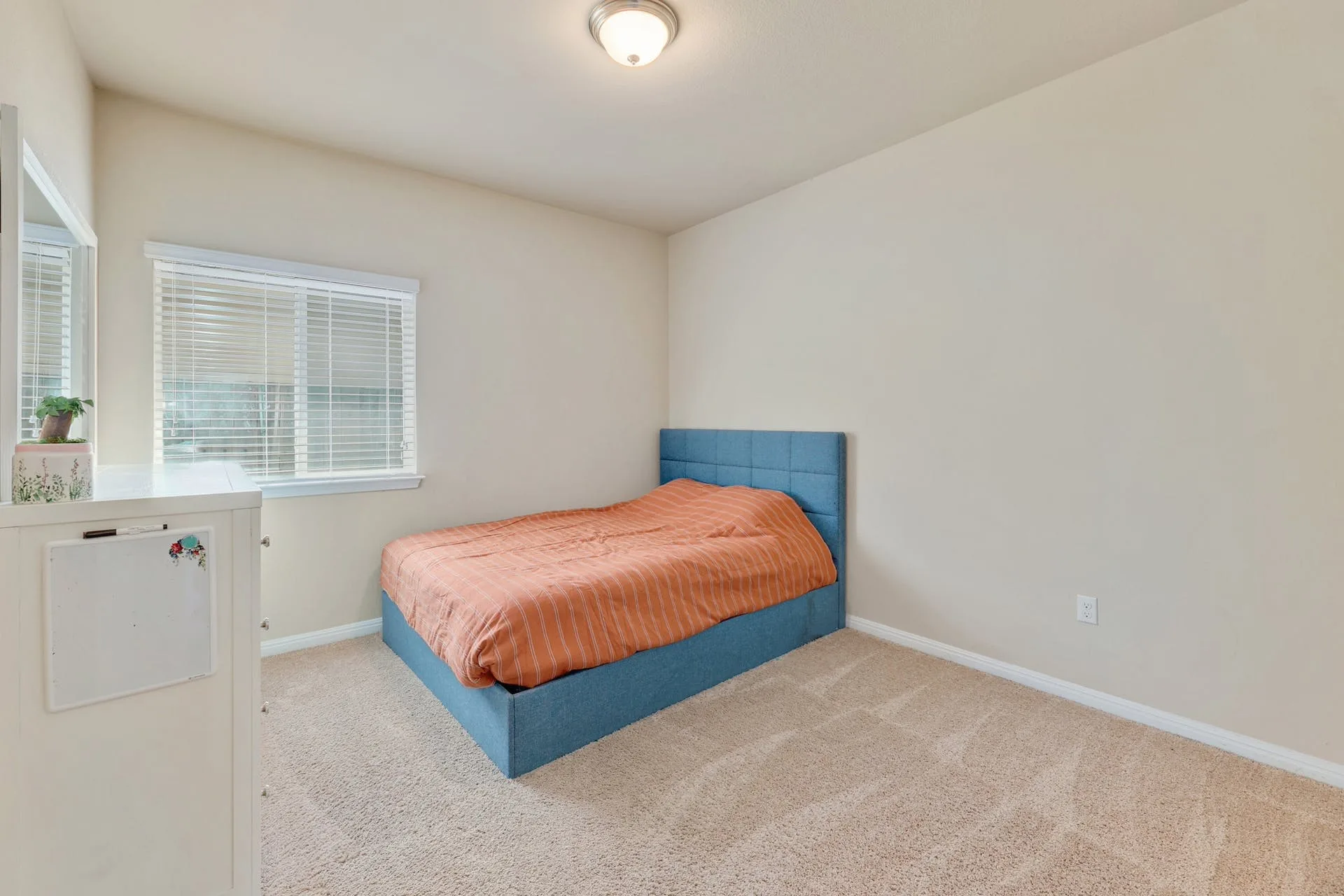 141 Serrano St, Georgetown, Texas 78628 photo 27
