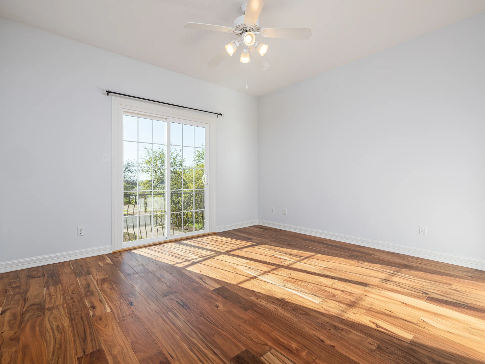 River Place Luxury Lease Opportunity | Pool + Golf Course Views photo 30