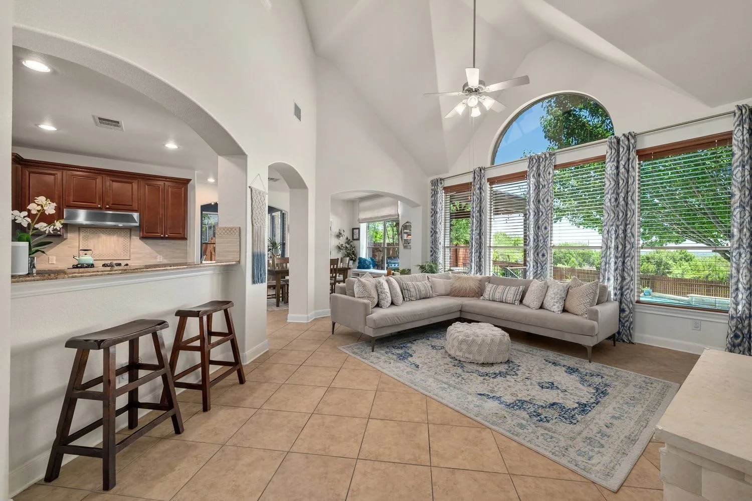 5805 Terravista Dr photo 6