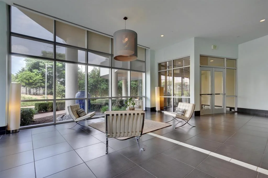 Rare SW Corner Condo w/ Unobstructed Lady Bird Lake Views | The Shore photo 40