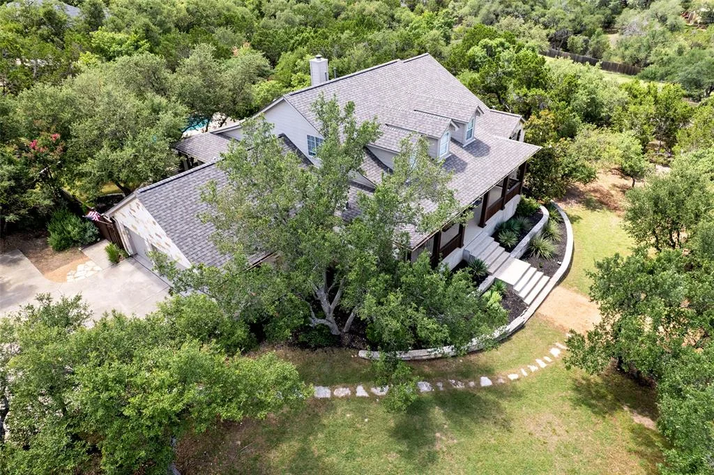 Hill Country Oasis on 1.75 Acres | Private Luxury Retreat with Pool & Cabana photo 4