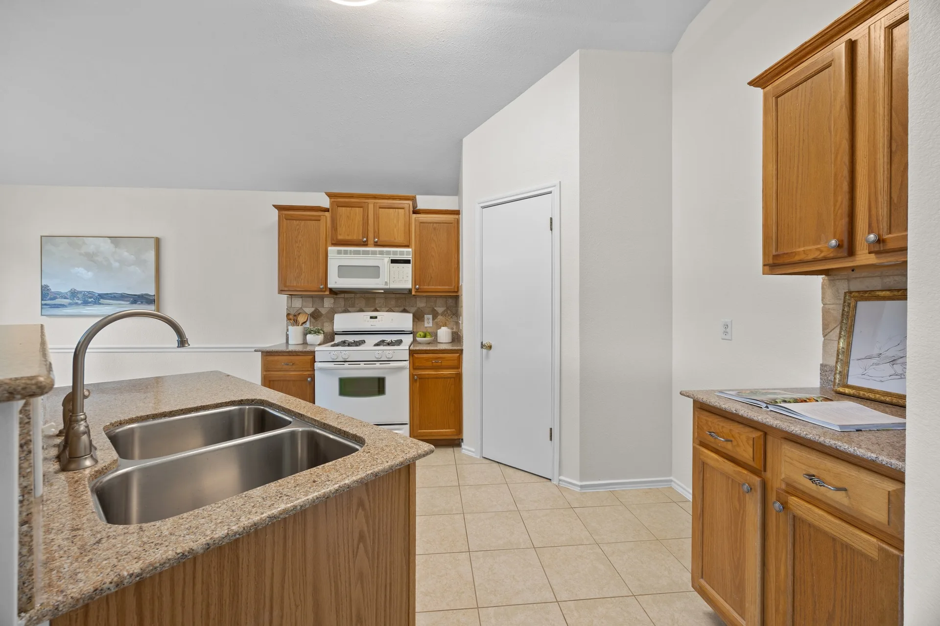 Beautifully-Updated Home in Desirable Maple Run | New Fencing & Major Upgrades photo 44