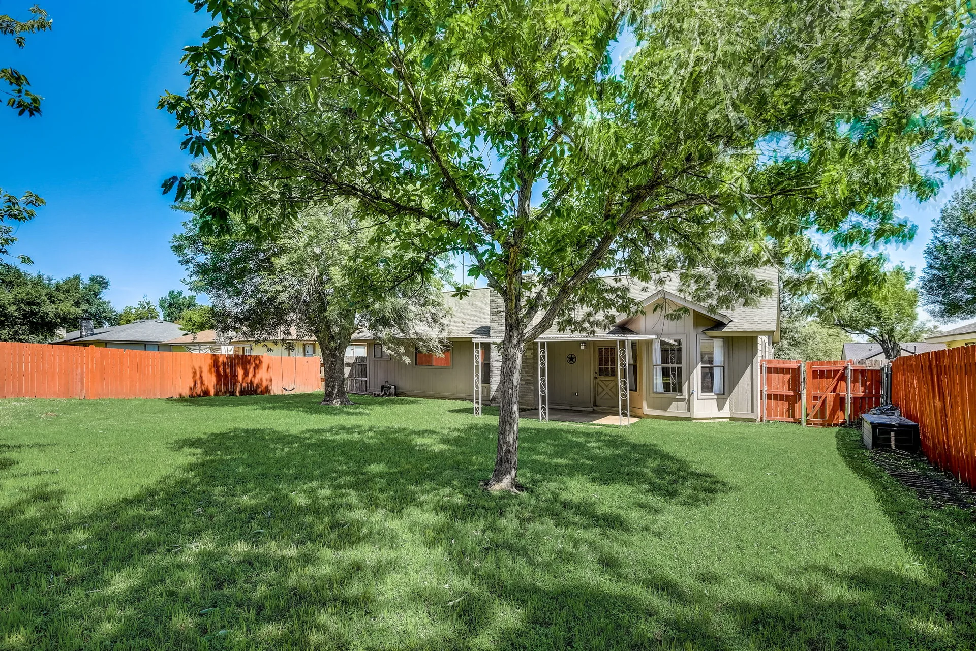 Transform this 1-Story Brushy Creek Home w/ a New Roof into Your Dream Oasis! photo 26