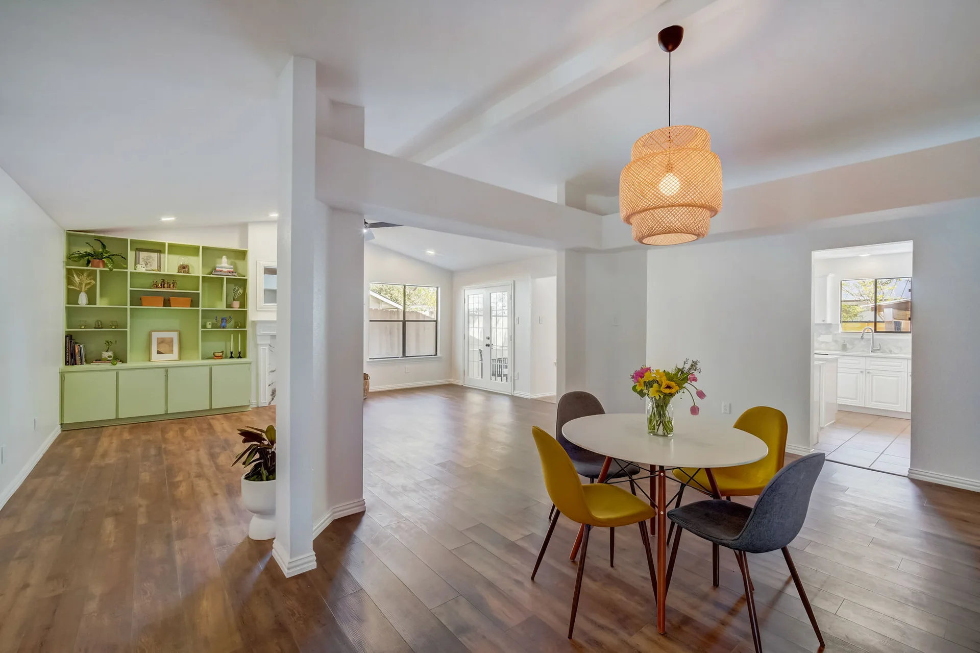 Charming Milwood Home Near Apple & The Domain photo 16