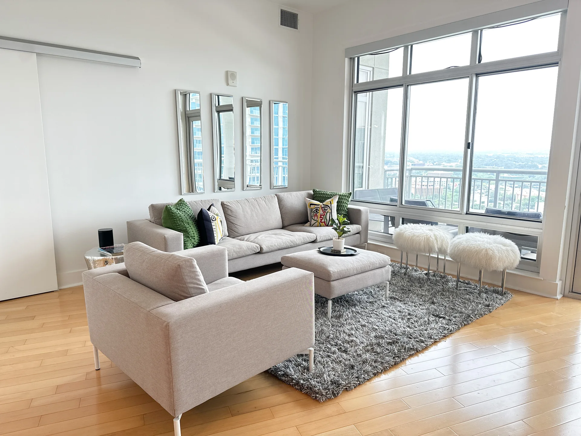Rare SW Corner Condo w/ Unobstructed Lady Bird Lake Views | The Shore photo 7