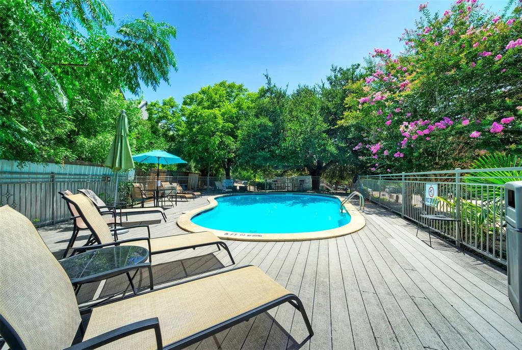 A Top-Floor Retreat in the Heart of 78704 | Two Suites + Fireplace photo 33