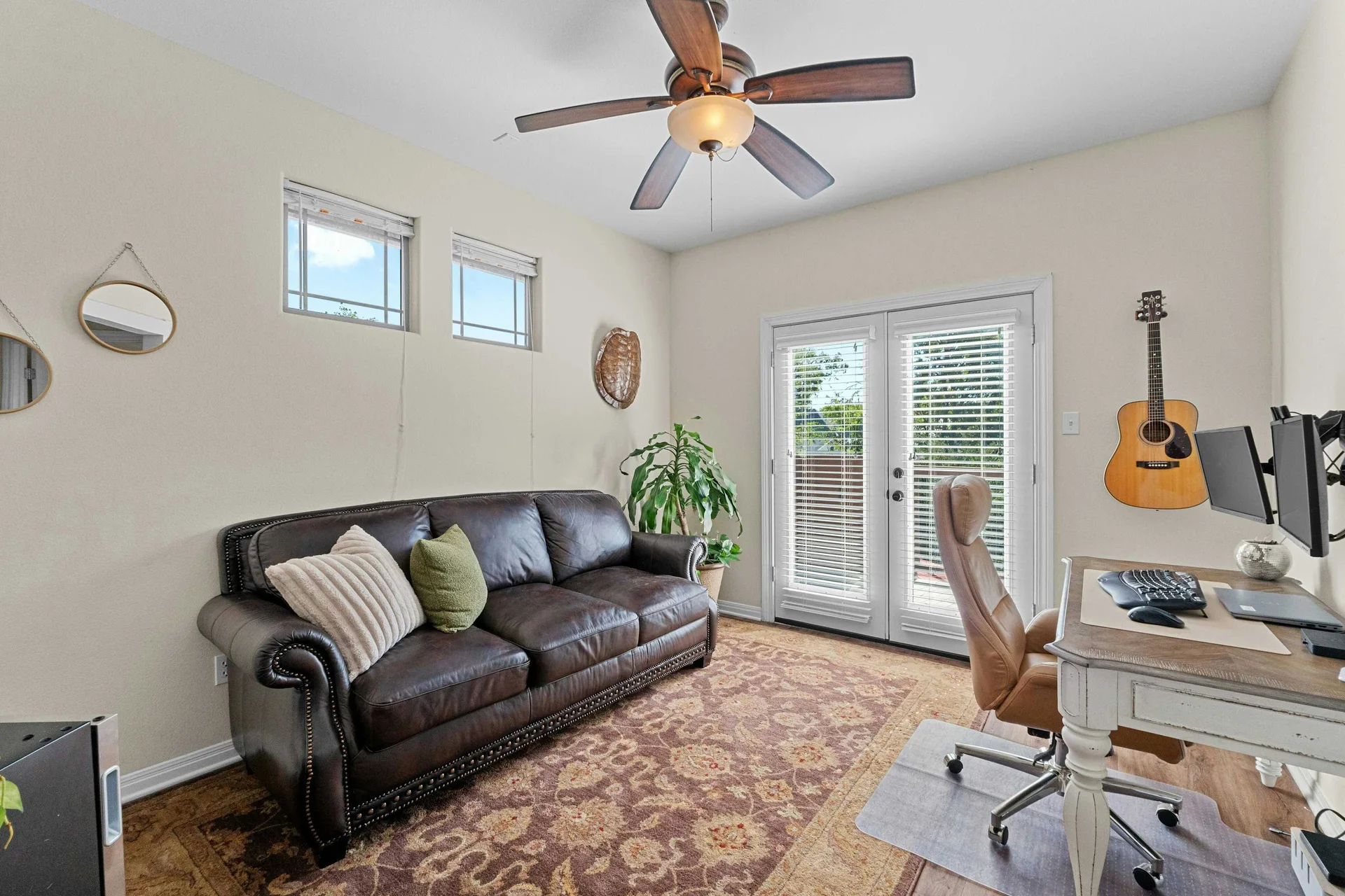 Modern Crestview Two-story Home: Updated Primary Bath, New Roof – Investor Friendly! photo 27