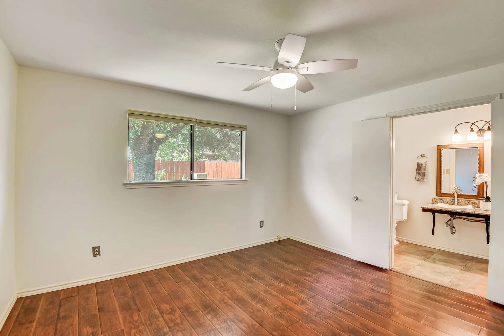 Transform this 1-Story Brushy Creek Home w/ a New Roof into Your Dream Oasis! photo 12