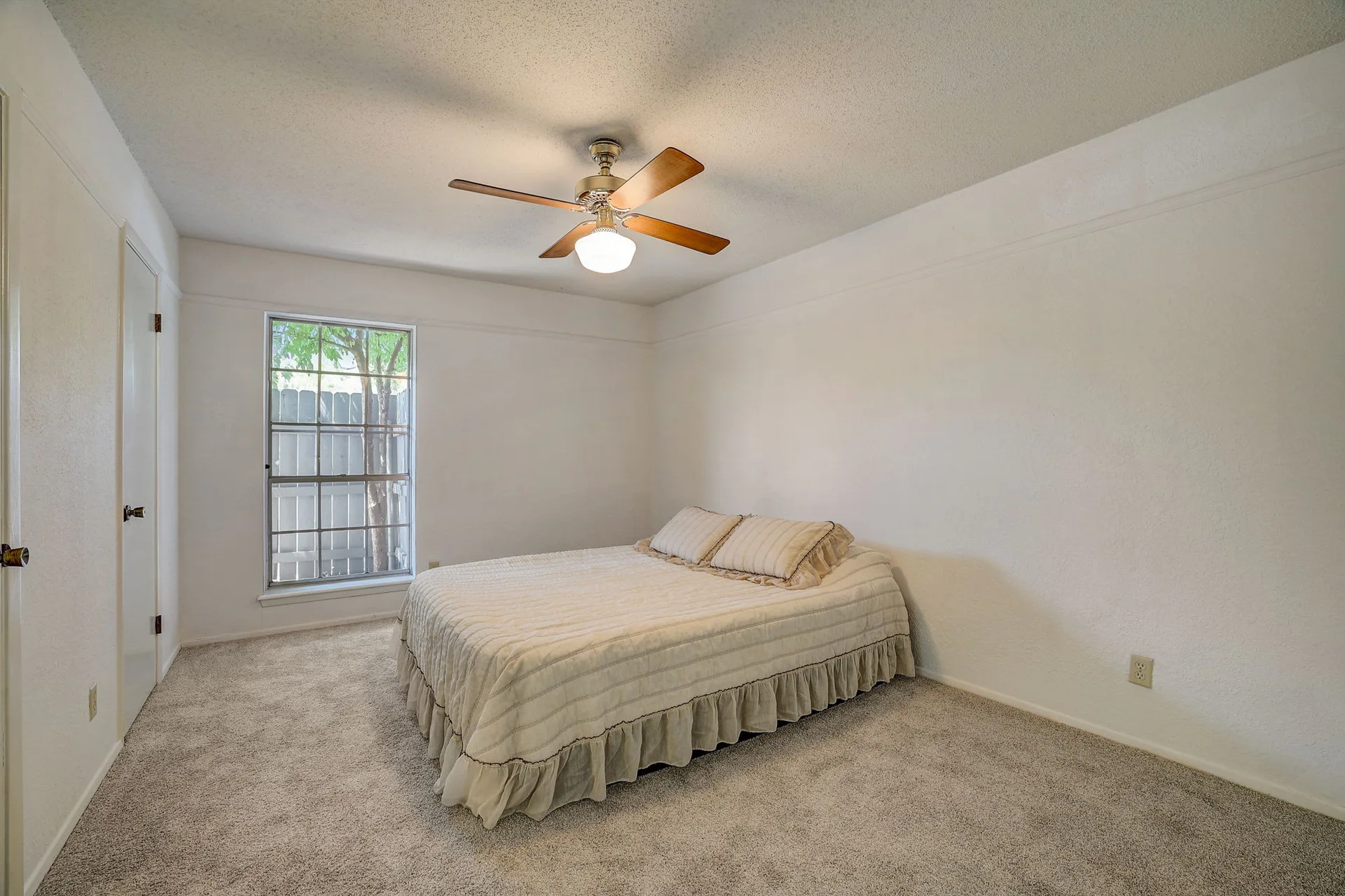 2425 Ashdale Dr #24, Austin, Texas 78757 photo 21