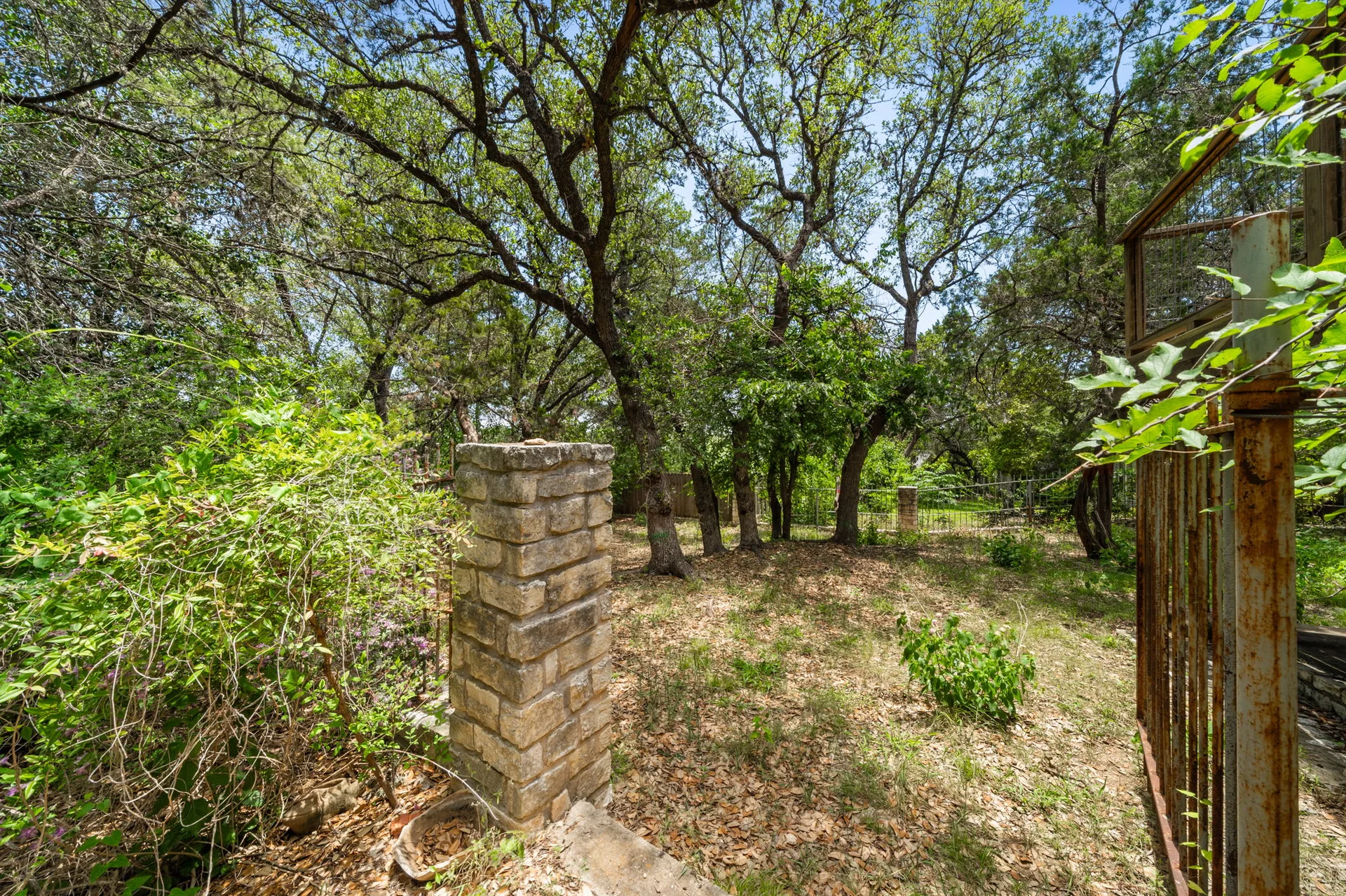 Hidden Lakeway Retreat | Full of Potential + Exclusive Buyer & Agent Incentives photo 38