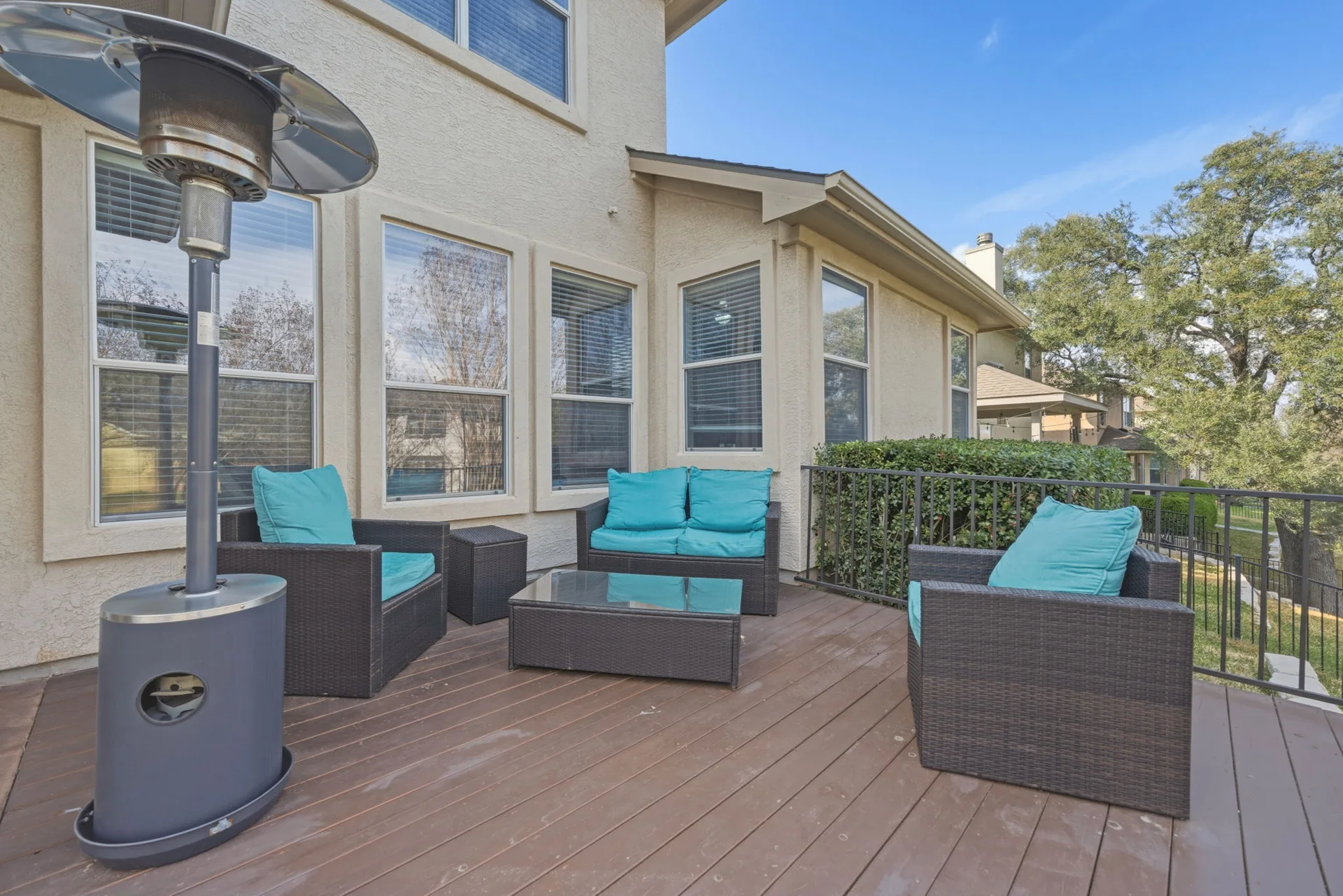 Elegantly Updated Lakeway Retreat w/ New Roof photo 54
