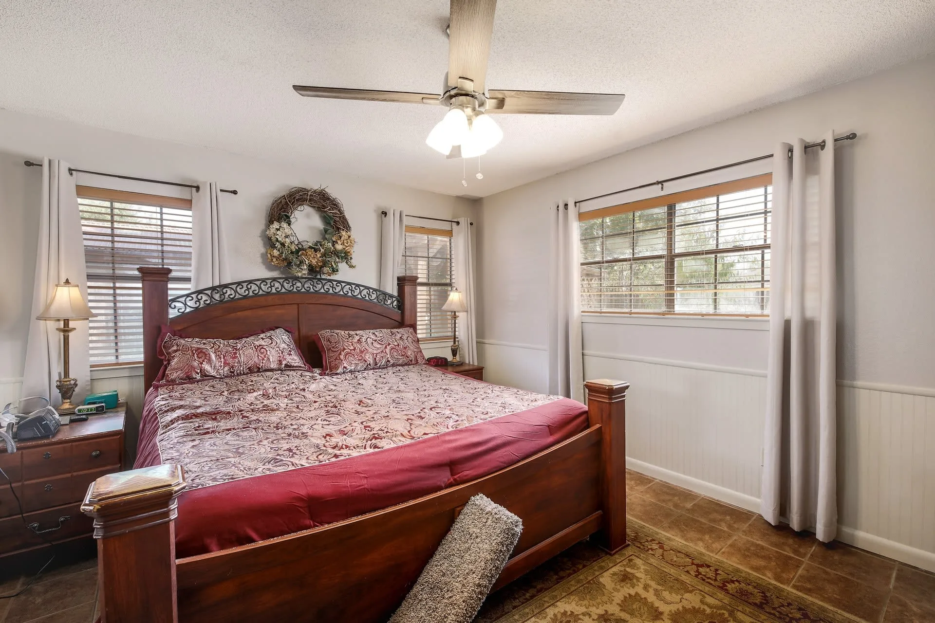 509 Hosack St photo 16