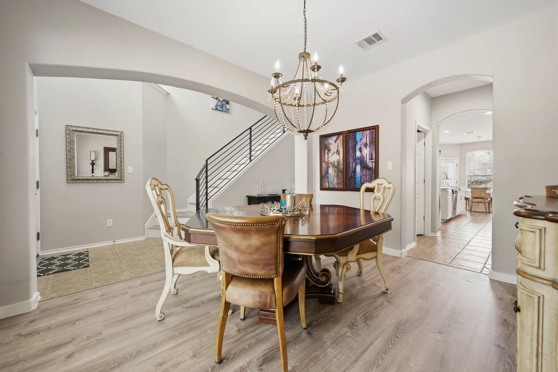 Elegantly Updated Lakeway Retreat w/ New Roof photo 7