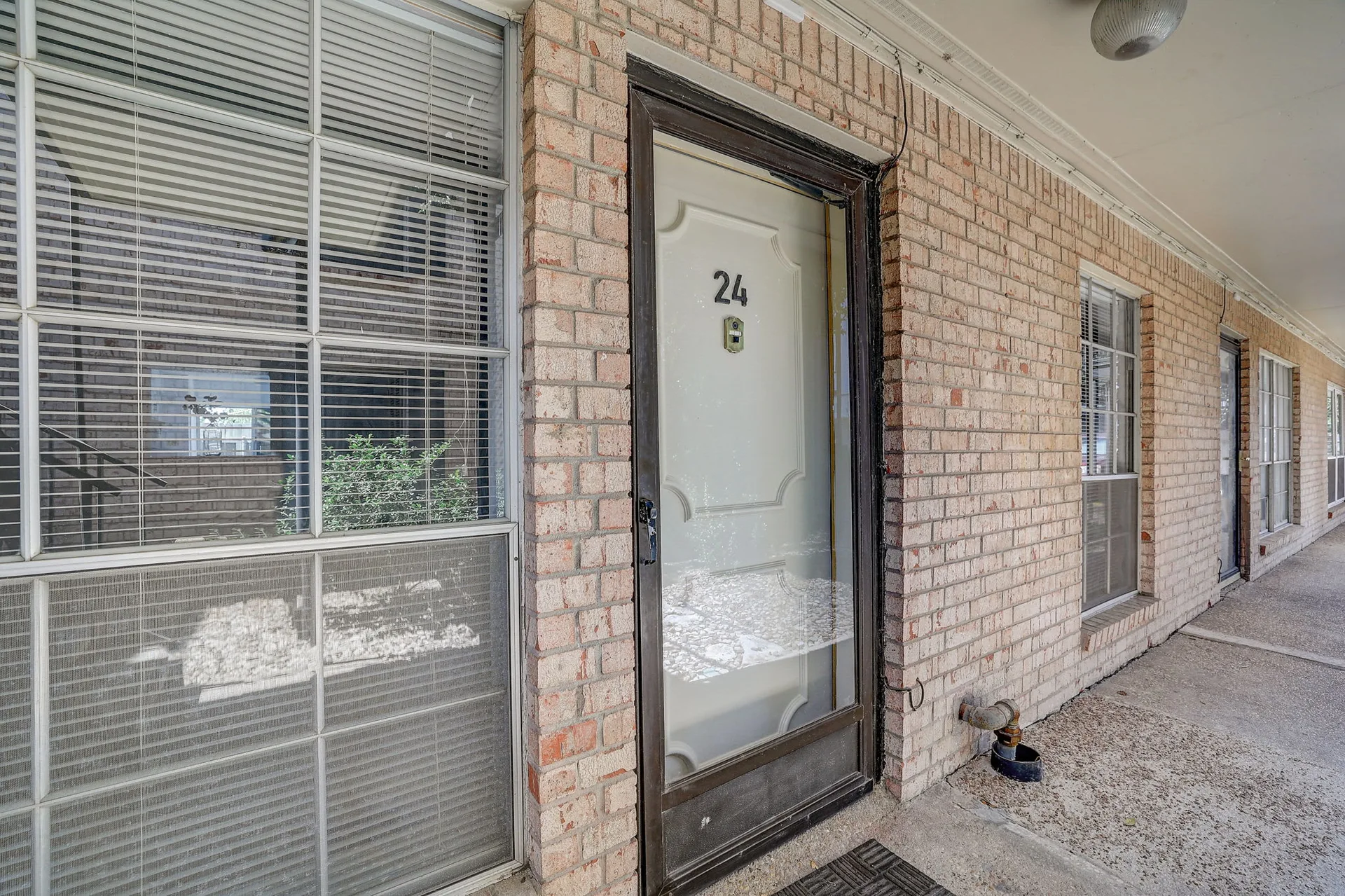 2425 Ashdale Dr #24, Austin, Texas 78757 photo 3