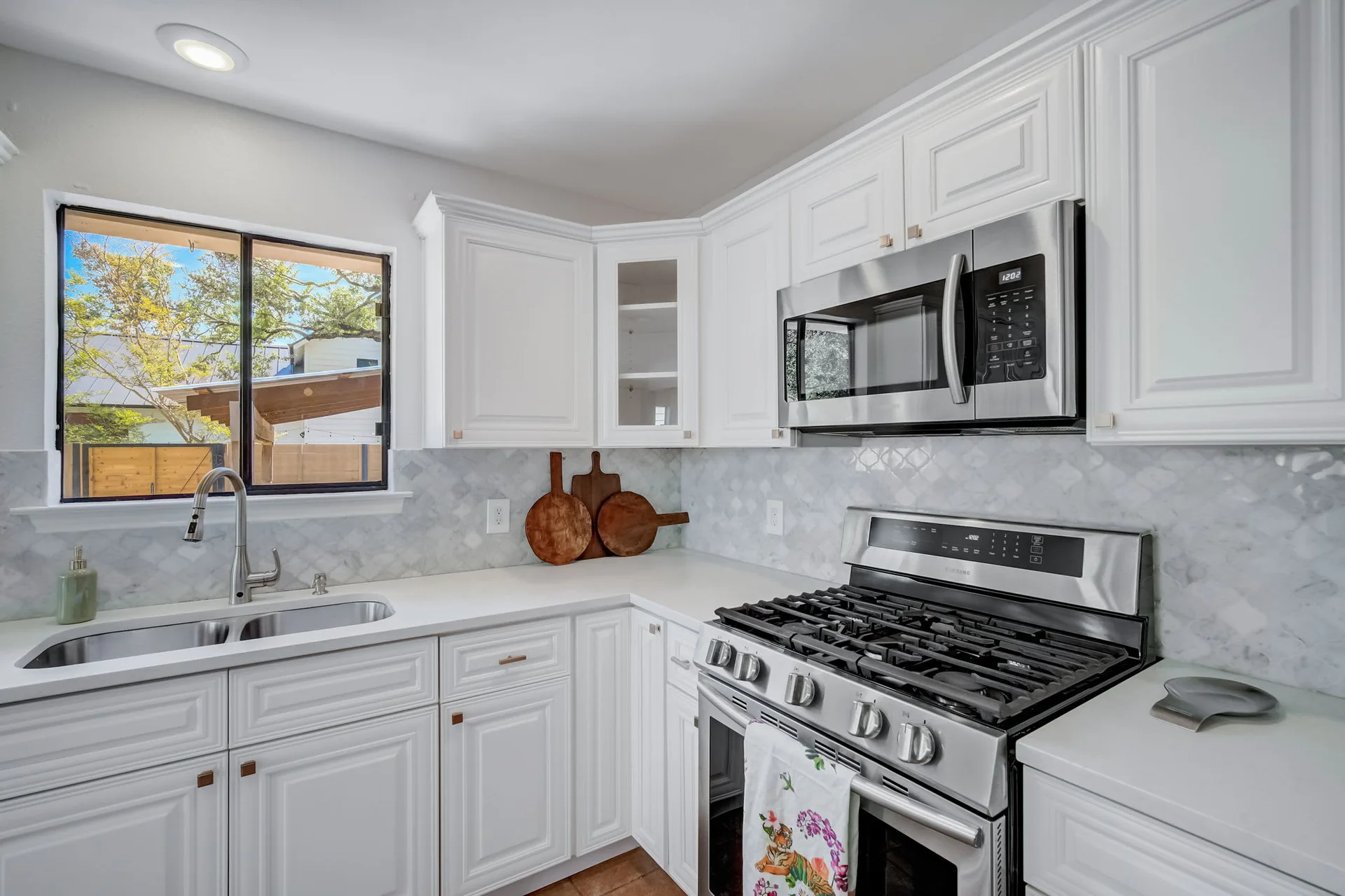 Charming Milwood Home Near Apple & The Domain photo 35