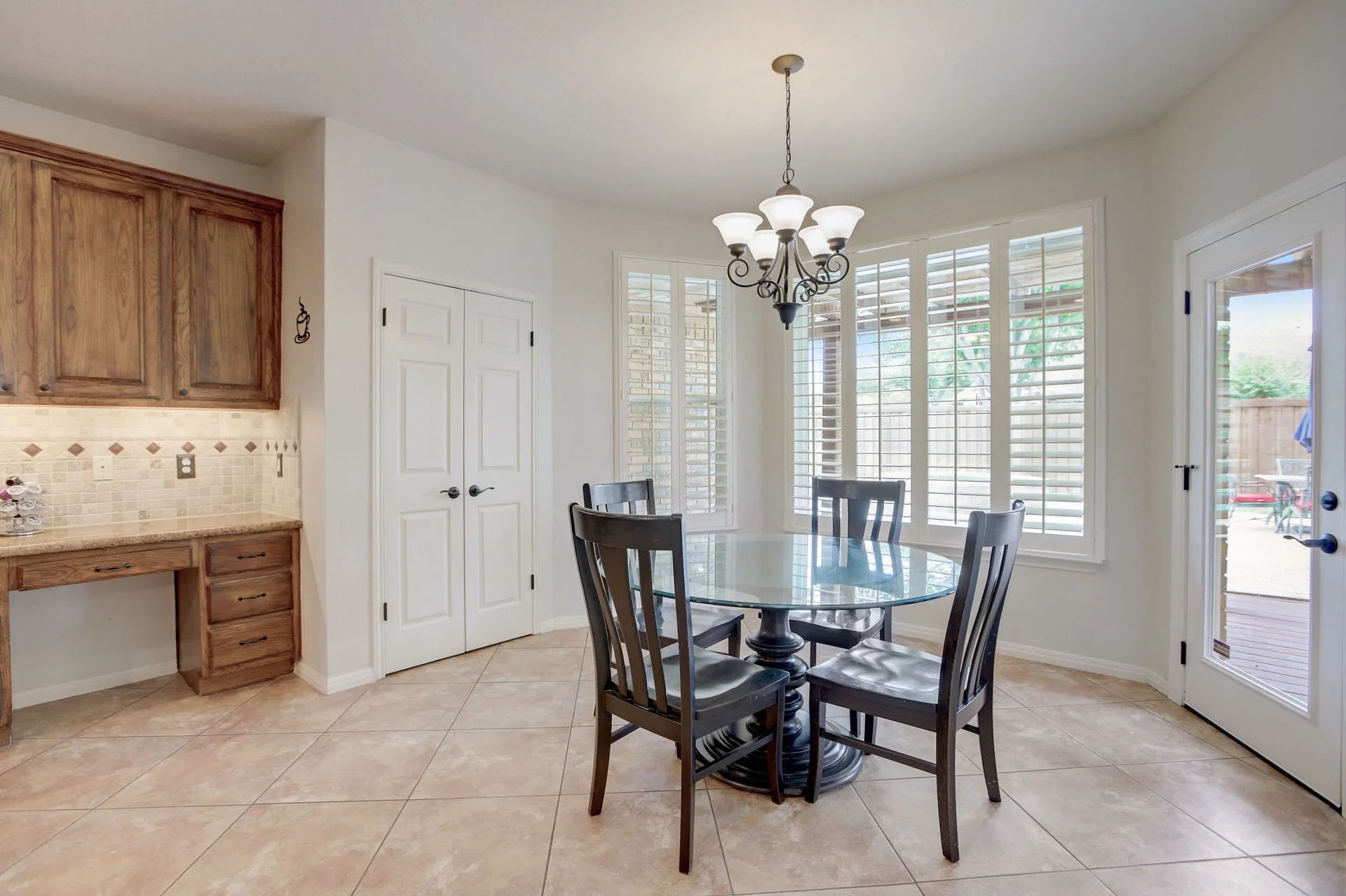 Captivating Cul-de-Sac Home in River Place with Upgrades & Sparkling Pool/Spa! photo 24