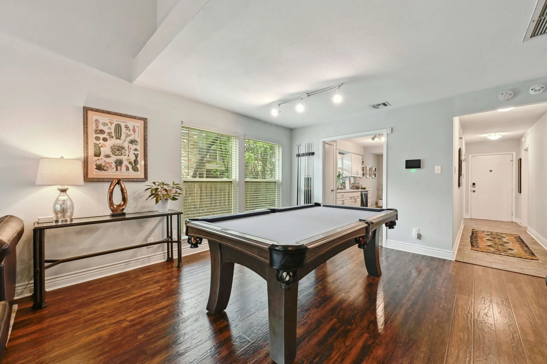 Alluring One-Story Home in in the Coveted 78759! photo 12