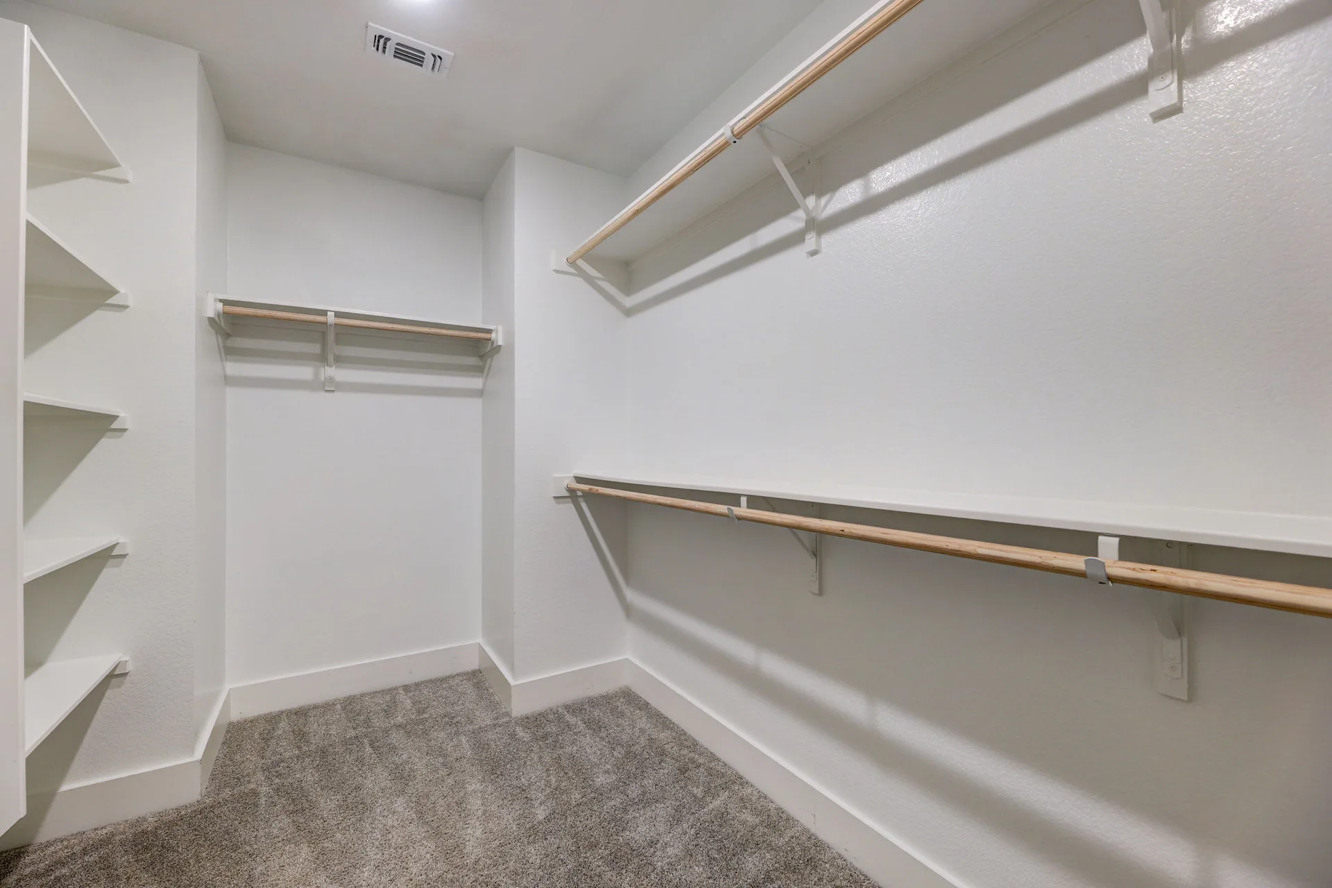 Stunning 2021 Meritage Home in Easton Park with FREE Solar Panels! Better Priced Than New Builds and Move-In Ready! photo 26