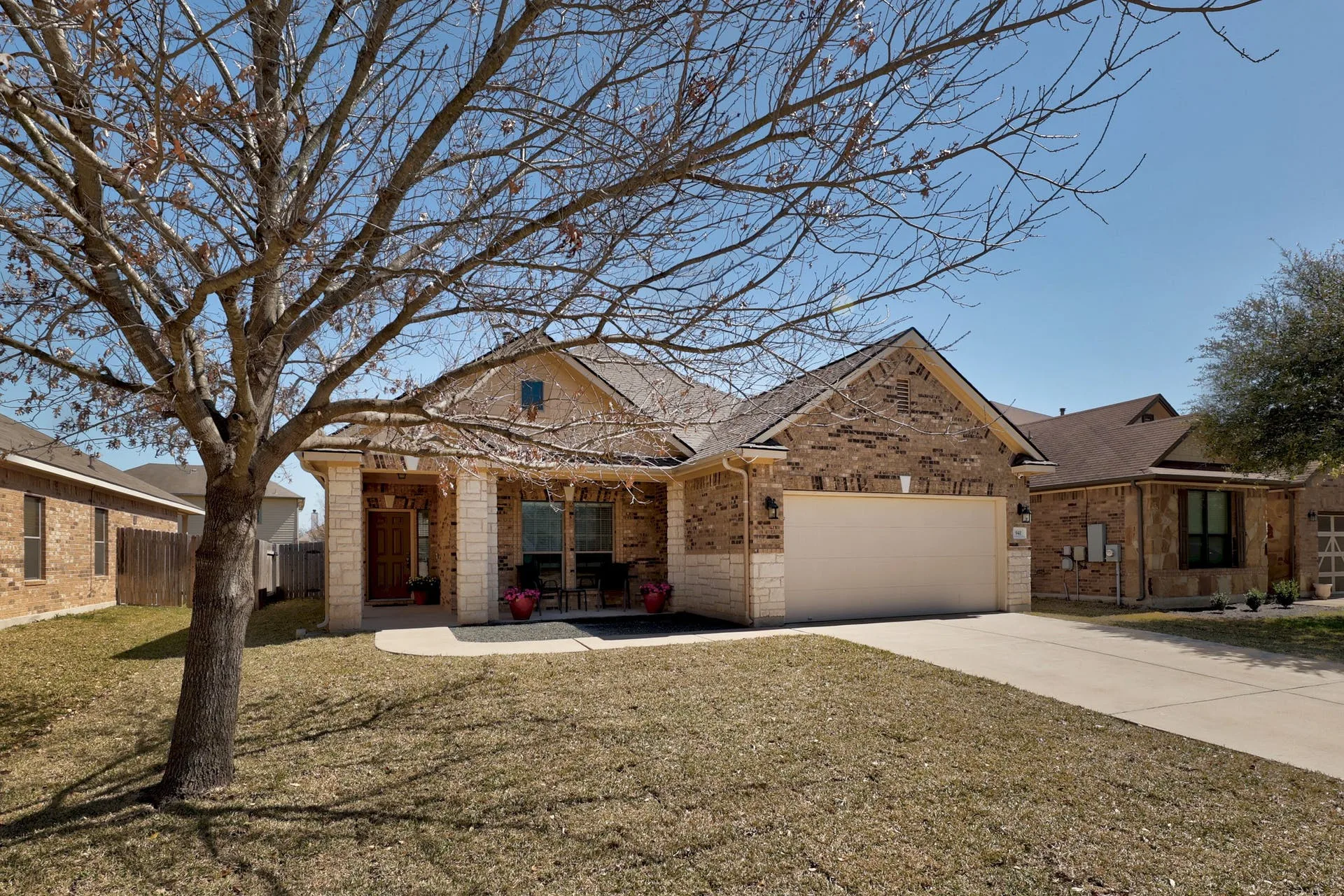 941 Hyde Park Dr, Round Rock, Texas 78665 photo 4