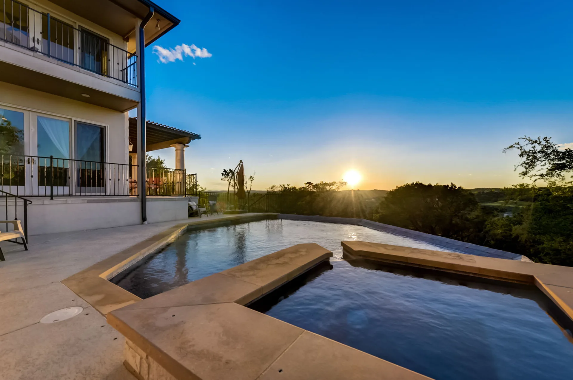 Hill Country Paradise: Luxurious 4/3 Home with Heated Pool/Spa and Spectacular Sunset Views in River Place! photo 99