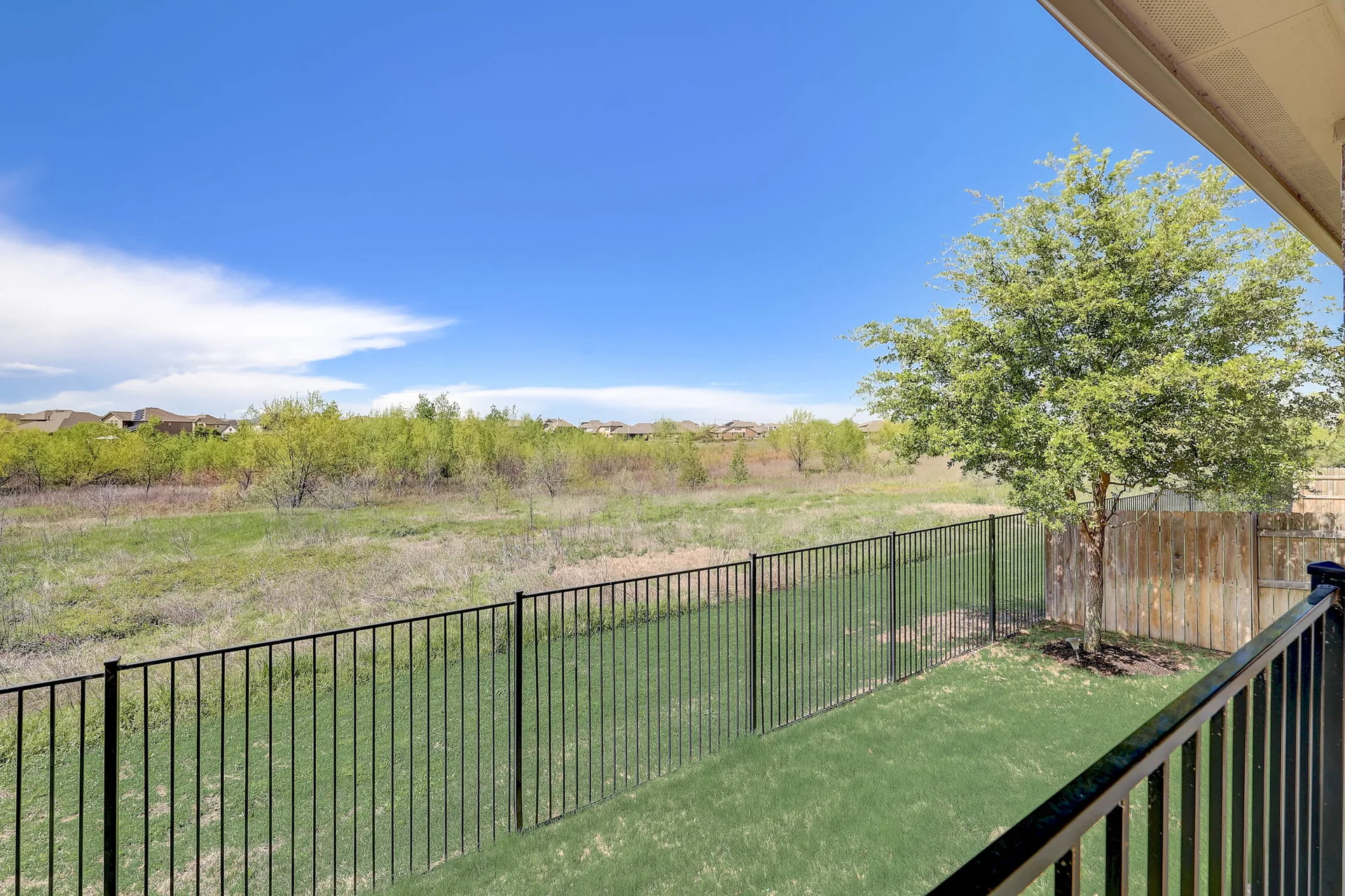 Charming single-story home in the desirable Paloma Lake in RR that backs to a greenbelt! photo 36