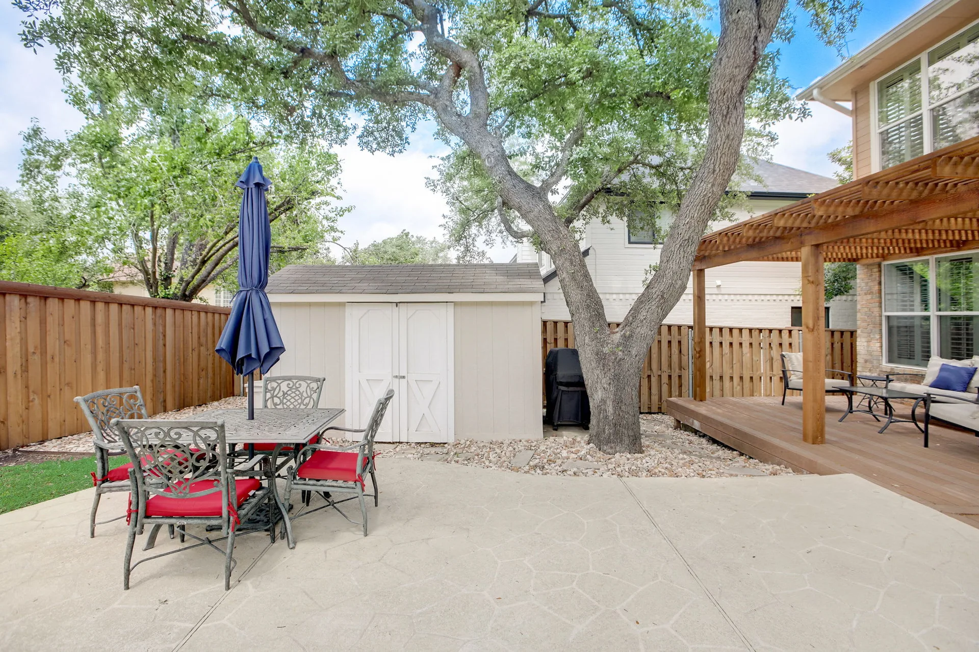 Captivating Cul-de-Sac Home in River Place with Upgrades & Sparkling Pool/Spa! photo 63