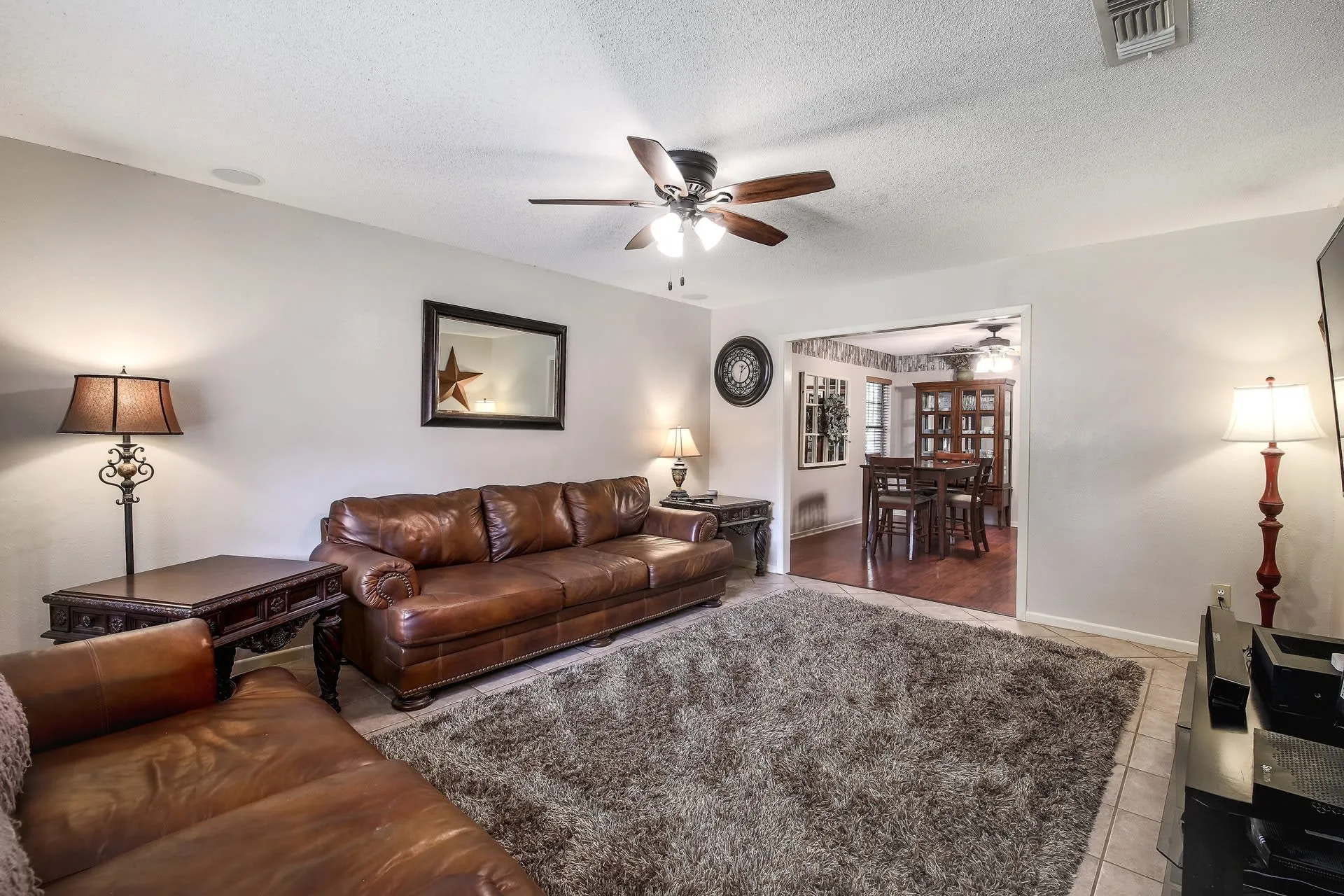 509 Hosack St photo 2