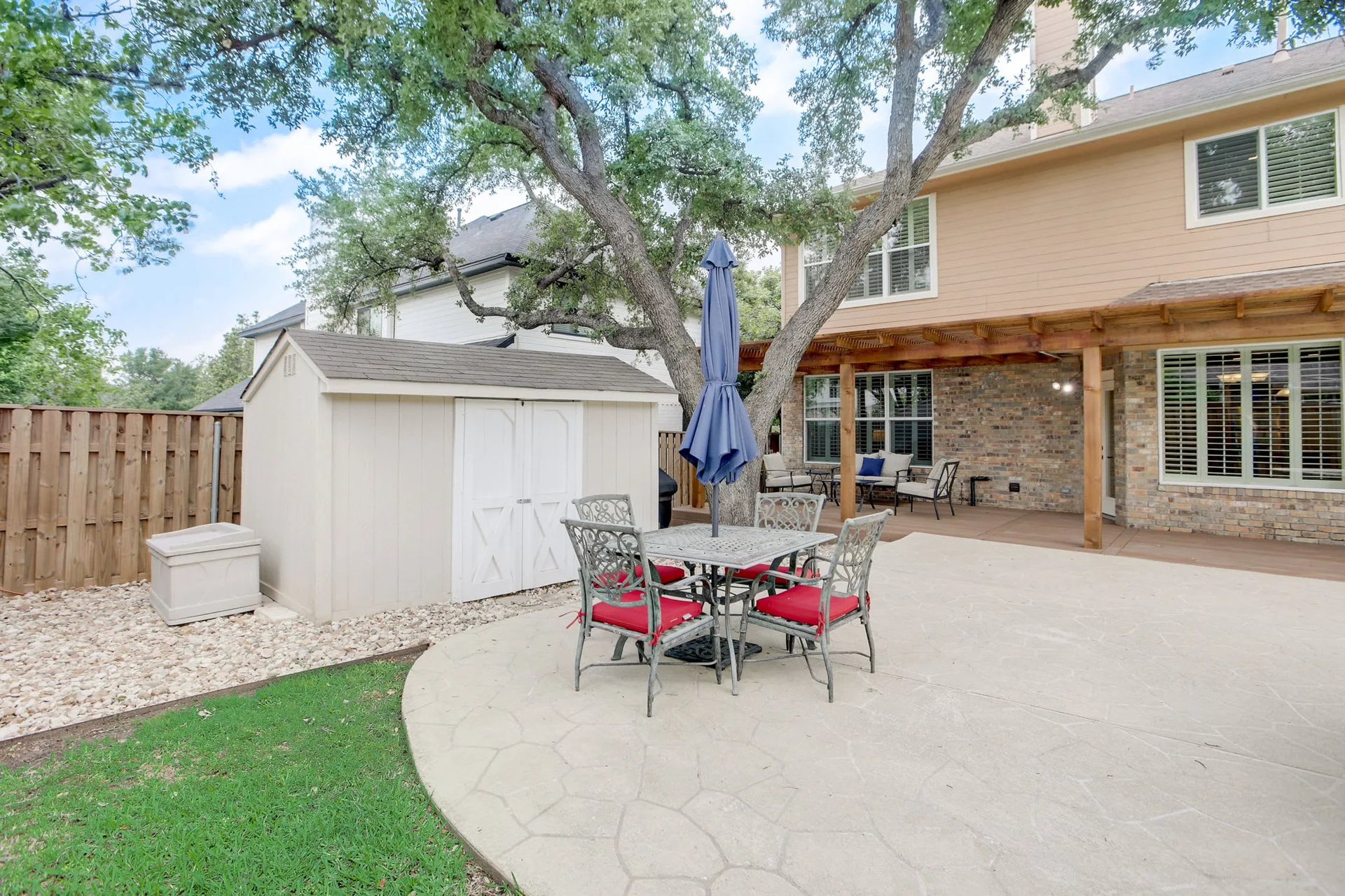 Captivating Cul-de-Sac Home in River Place with Upgrades & Sparkling Pool/Spa! photo 64