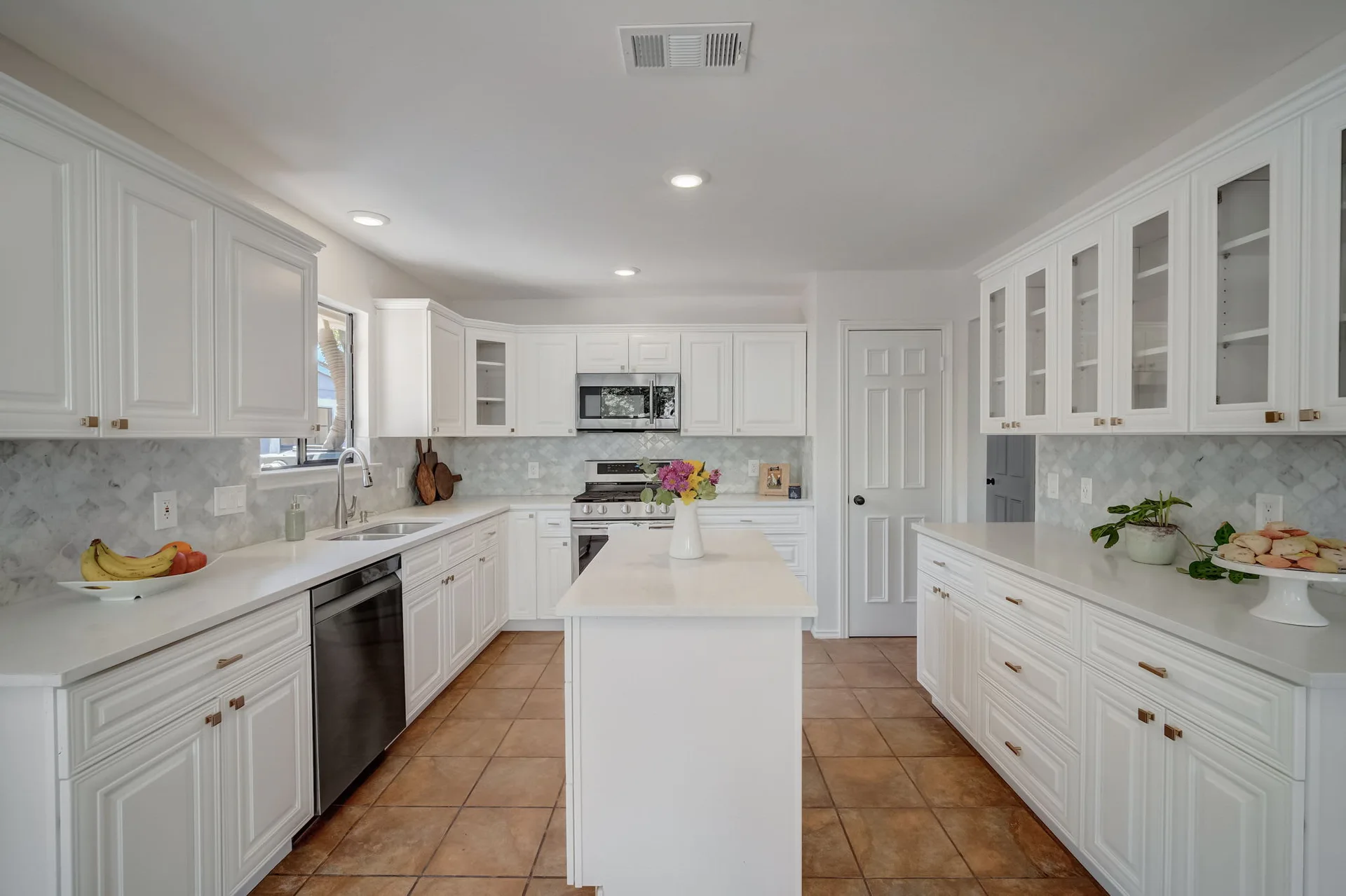 Charming Milwood Home Near Apple & The Domain photo 34