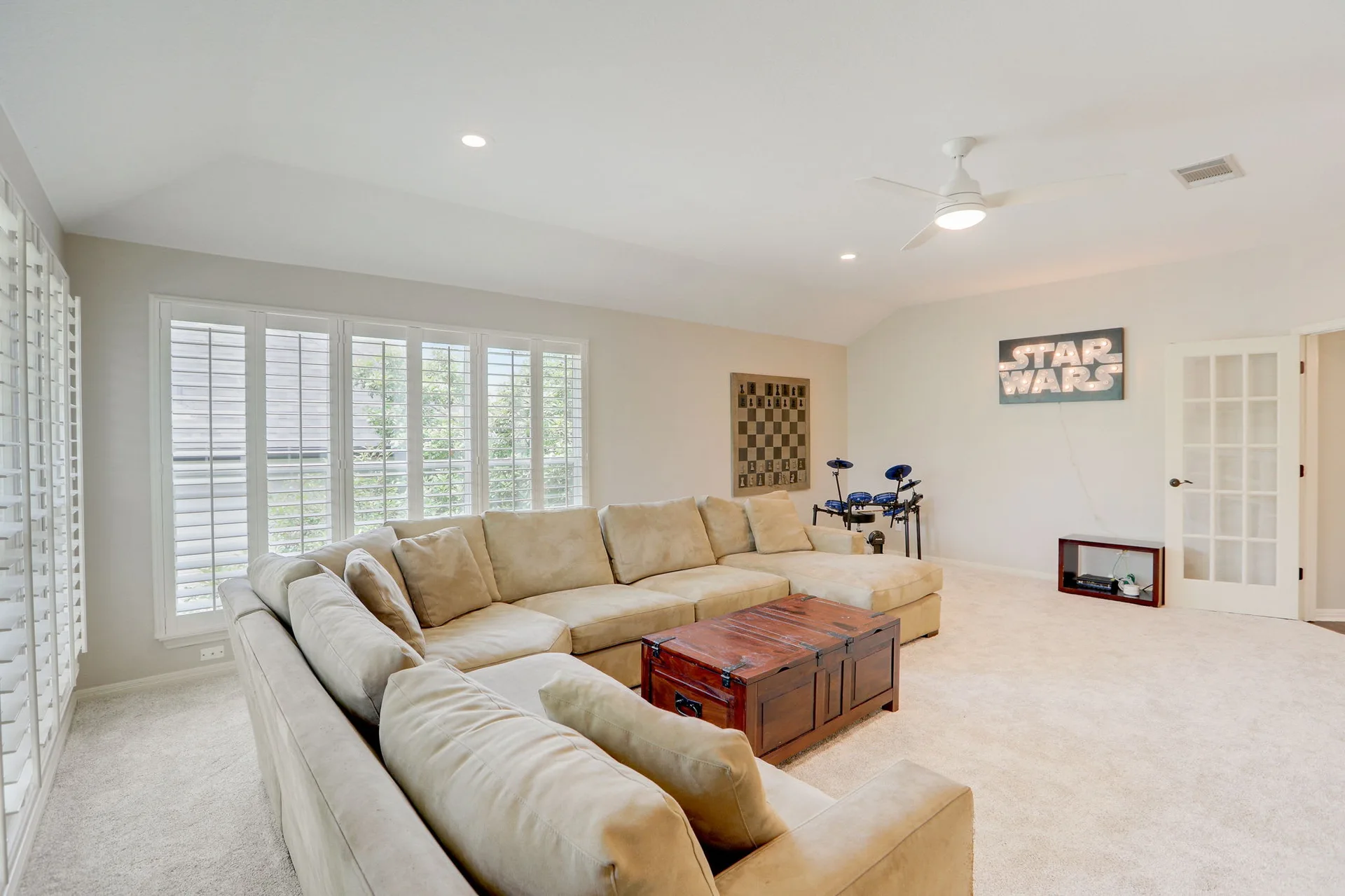 Captivating Cul-de-Sac Home in River Place with Upgrades & Sparkling Pool/Spa! photo 38