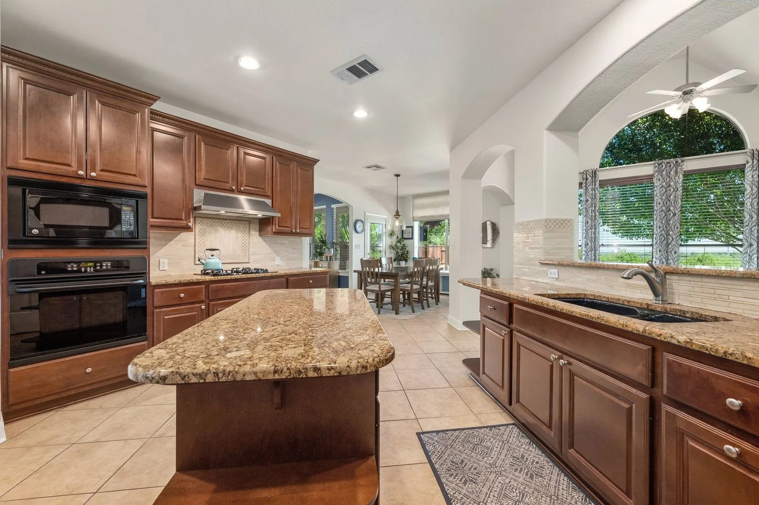 5805 Terravista Dr photo 9