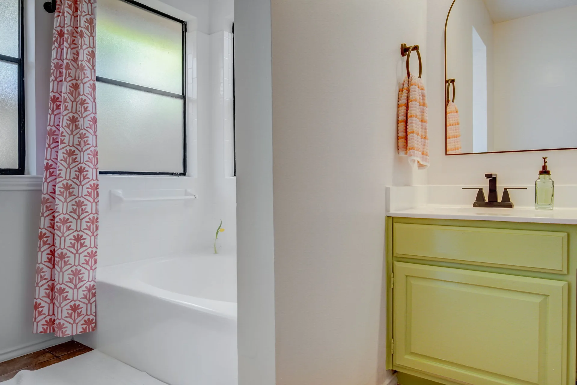 Charming Milwood Home Near Apple & The Domain photo 51