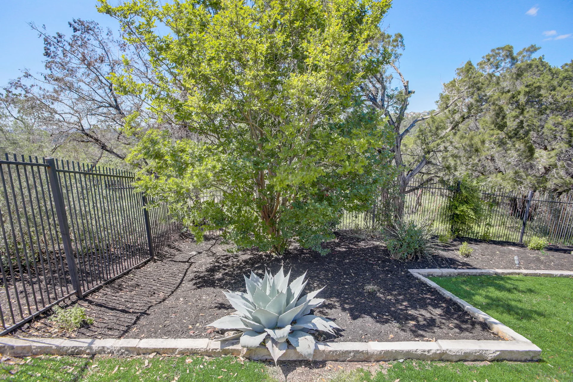 Hill Country Paradise: Luxurious 4/3 Home with Heated Pool/Spa and Spectacular Sunset Views in River Place! photo 63