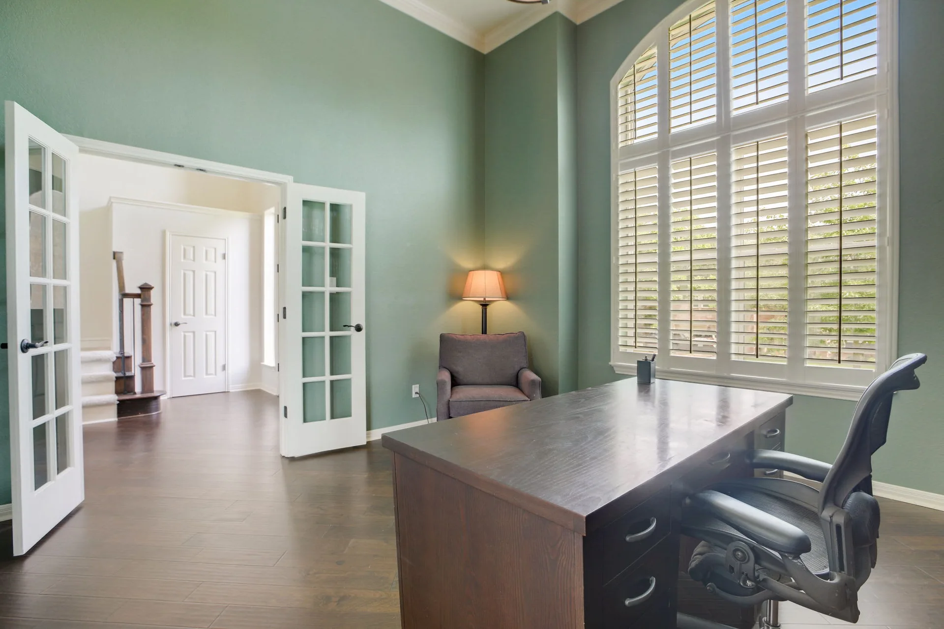 Captivating Cul-de-Sac Home in River Place with Upgrades & Sparkling Pool/Spa! photo 12