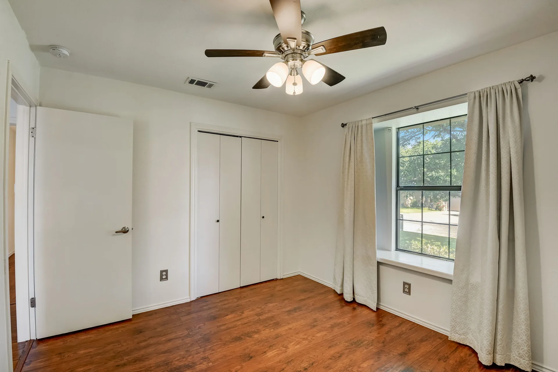 Transform this 1-Story Brushy Creek Home w/ a New Roof into Your Dream Oasis! photo 21