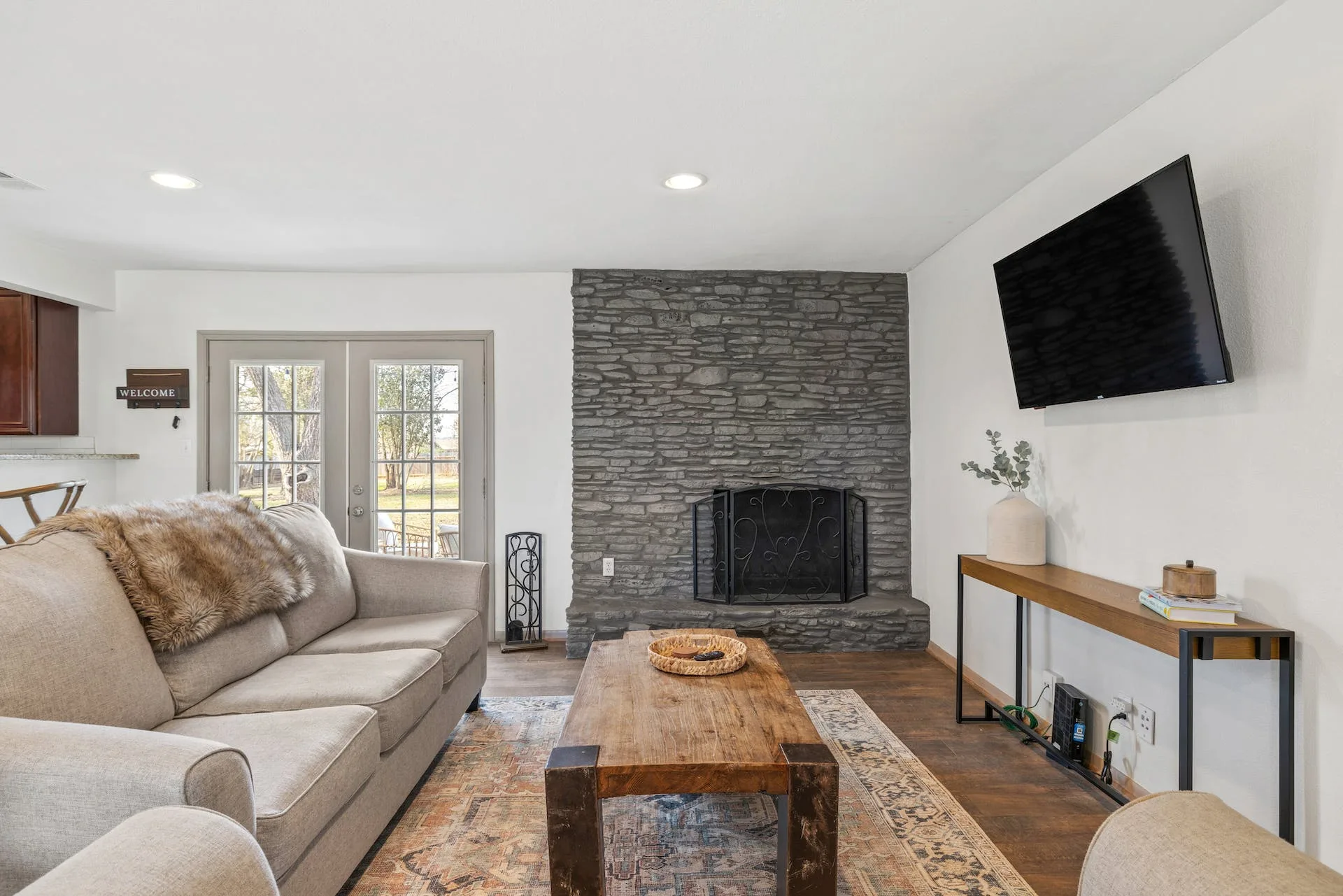 Dog friendly mid-century 1-story home near Domain photo 10