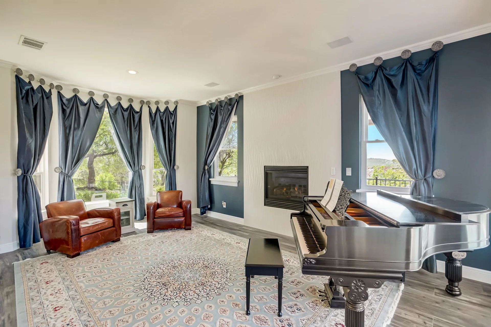 Hill Country Paradise: Luxurious 4/3 Home with Heated Pool/Spa and Spectacular Sunset Views in River Place! photo 21