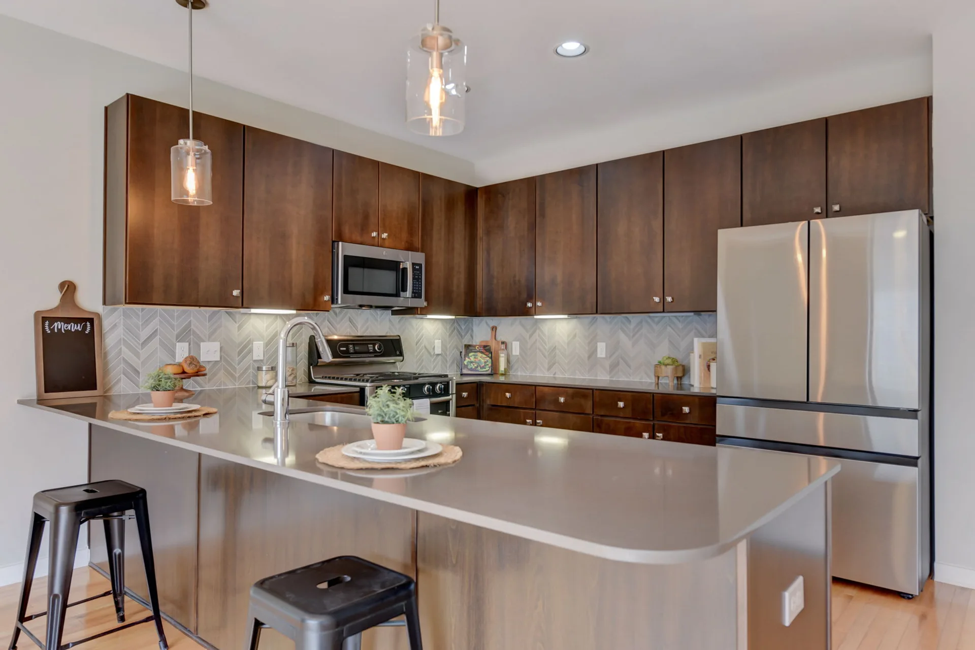 Modern 1/1 Condo in Vibrant South Austin for Lease! photo 7