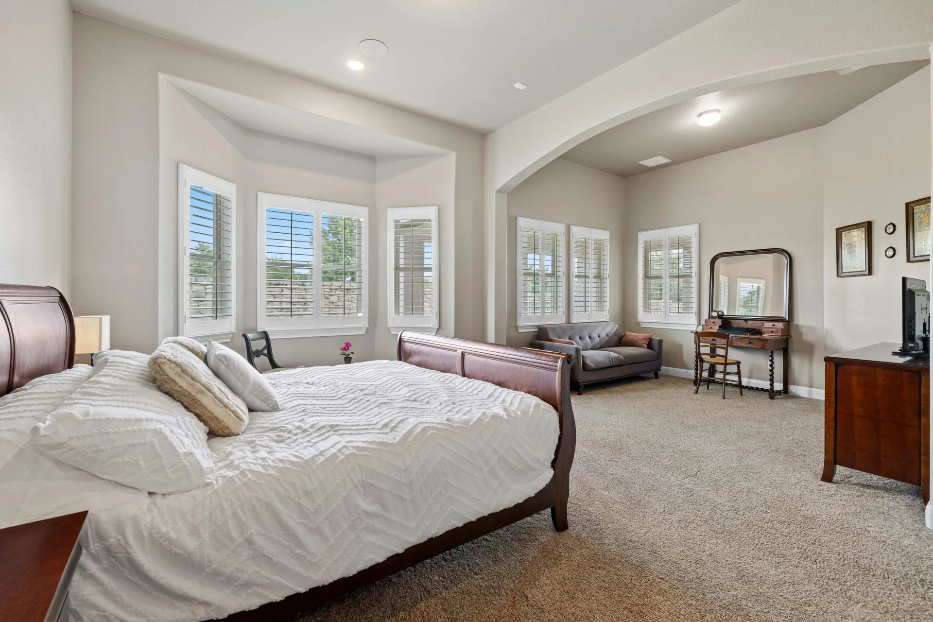 Impeccably Maintained 1-Story Taylor Morrison Home with Luxurious Amenities in Desirable Travisso Neighborhood! photo 15