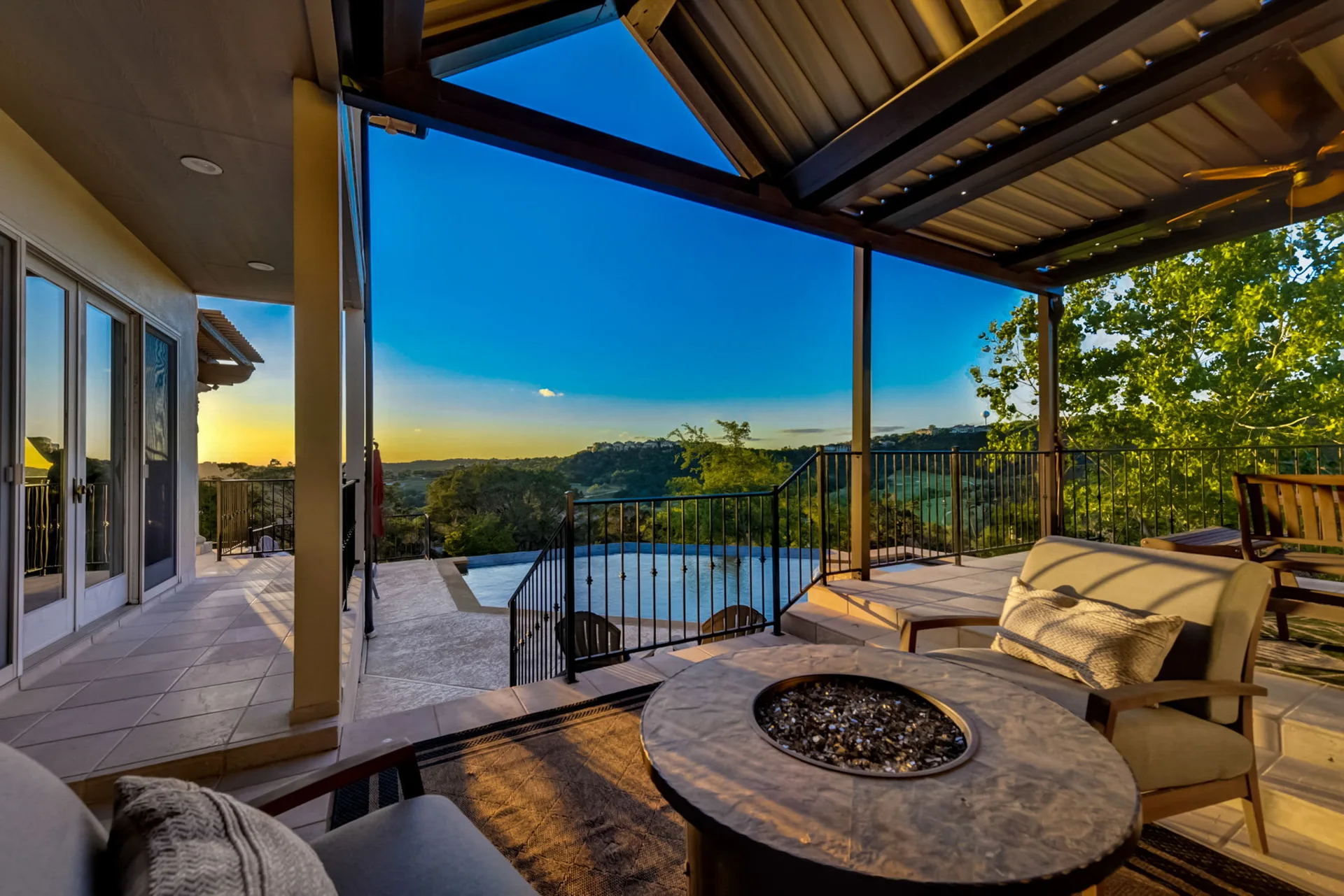 Hill Country Paradise: Luxurious 4/3 Home with Heated Pool/Spa and Spectacular Sunset Views in River Place! photo 100