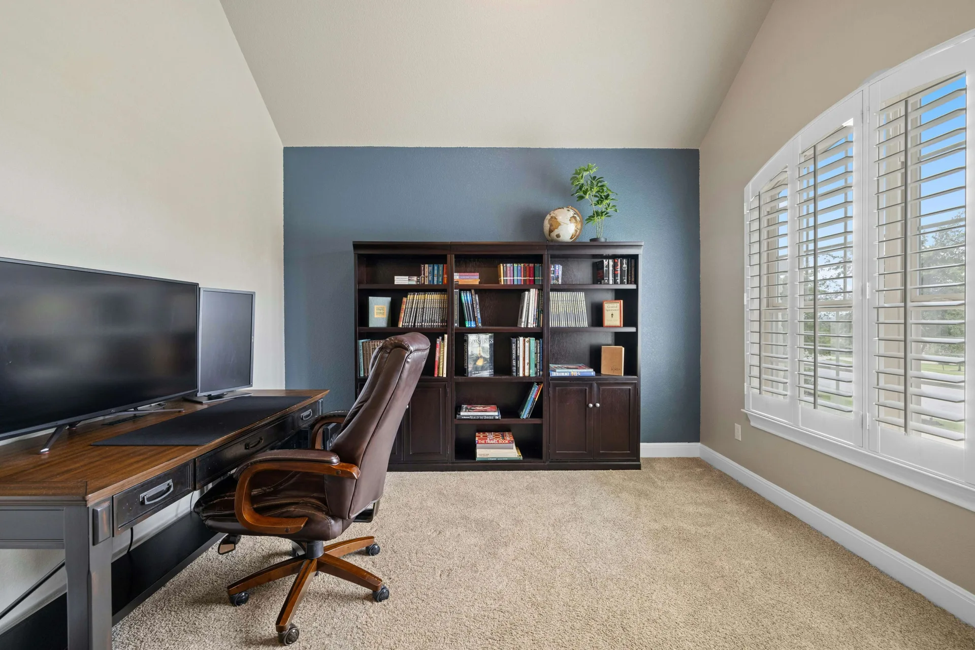 Impeccably Maintained 1-Story Taylor Morrison Home with Luxurious Amenities in Desirable Travisso Neighborhood! photo 20