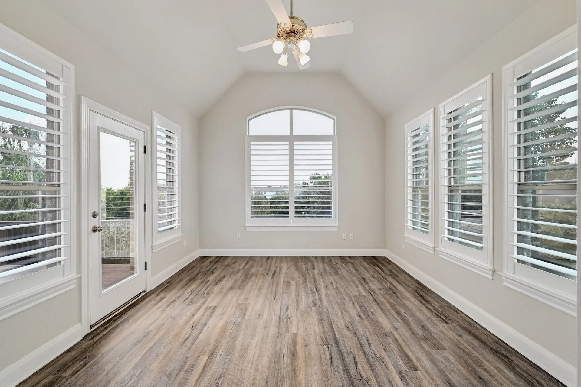 Stunning 5-Bedroom Luxury Home with Breathtaking Hill Country Views in Gated Community! | Short Walk to Lake Travis H.S. | Resort-style Amenities photo 15