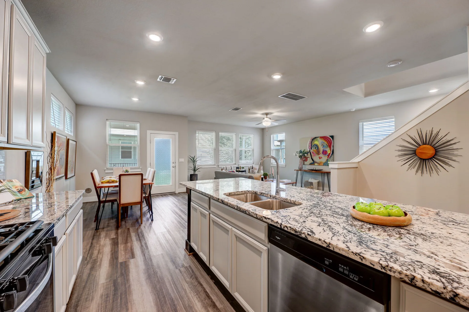 Stunning 2021 Meritage Home in Easton Park with FREE Solar Panels! Better Priced Than New Builds and Move-In Ready! photo 15