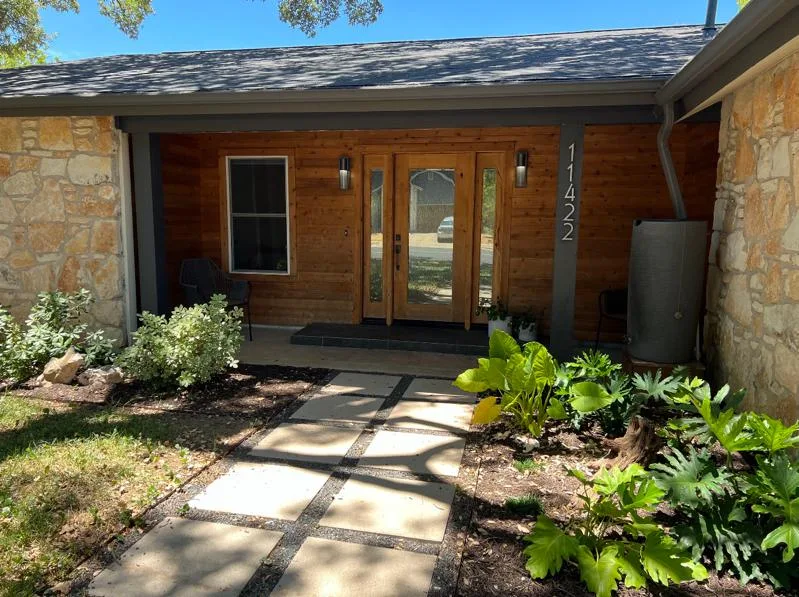11422 Bristle Oak Trail Austin, Texas 78750 photo 3